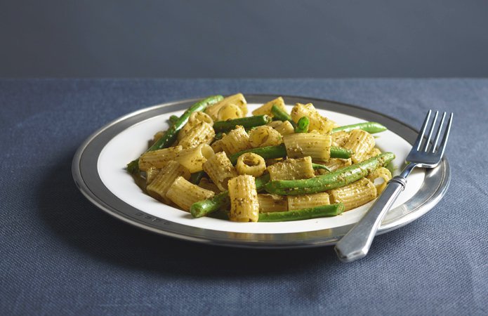 Cosi-Tabellini-Italian-Pewter-Journal-Pasta-with-Pesto-and-Green-Beans-Recipe-1